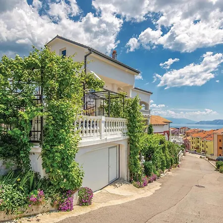 In With Kitchen Apartment Crikvenica